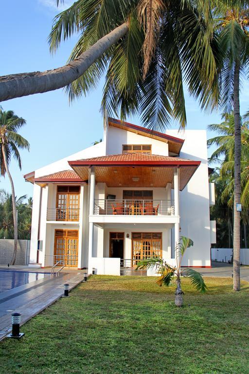 Bluewater Beach Resort Trincomalee Luaran gambar